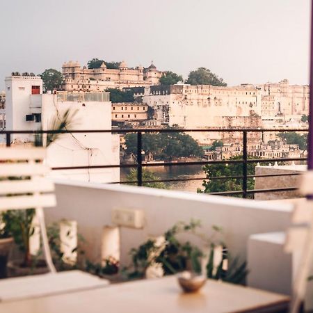 The Hostel Crawl Udaipur Exterior photo