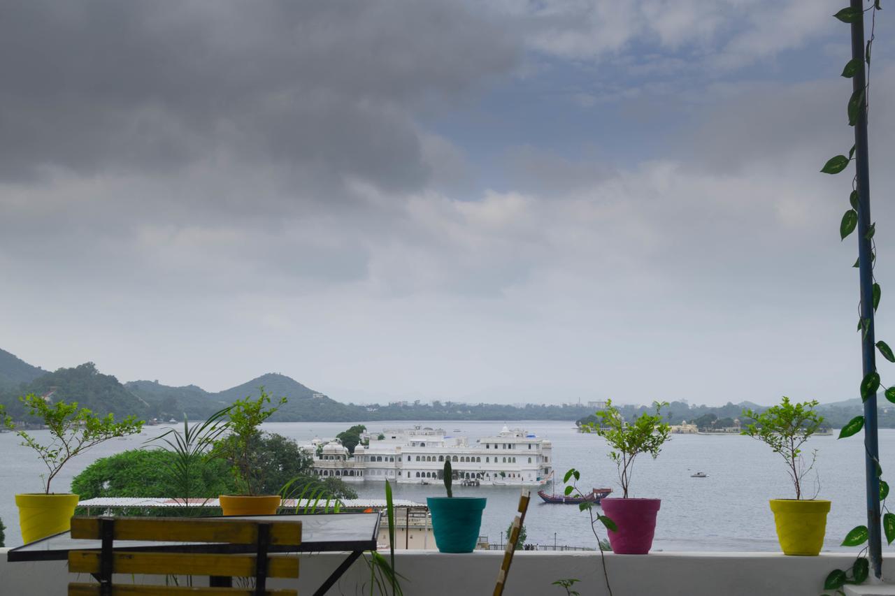The Hostel Crawl Udaipur Exterior photo