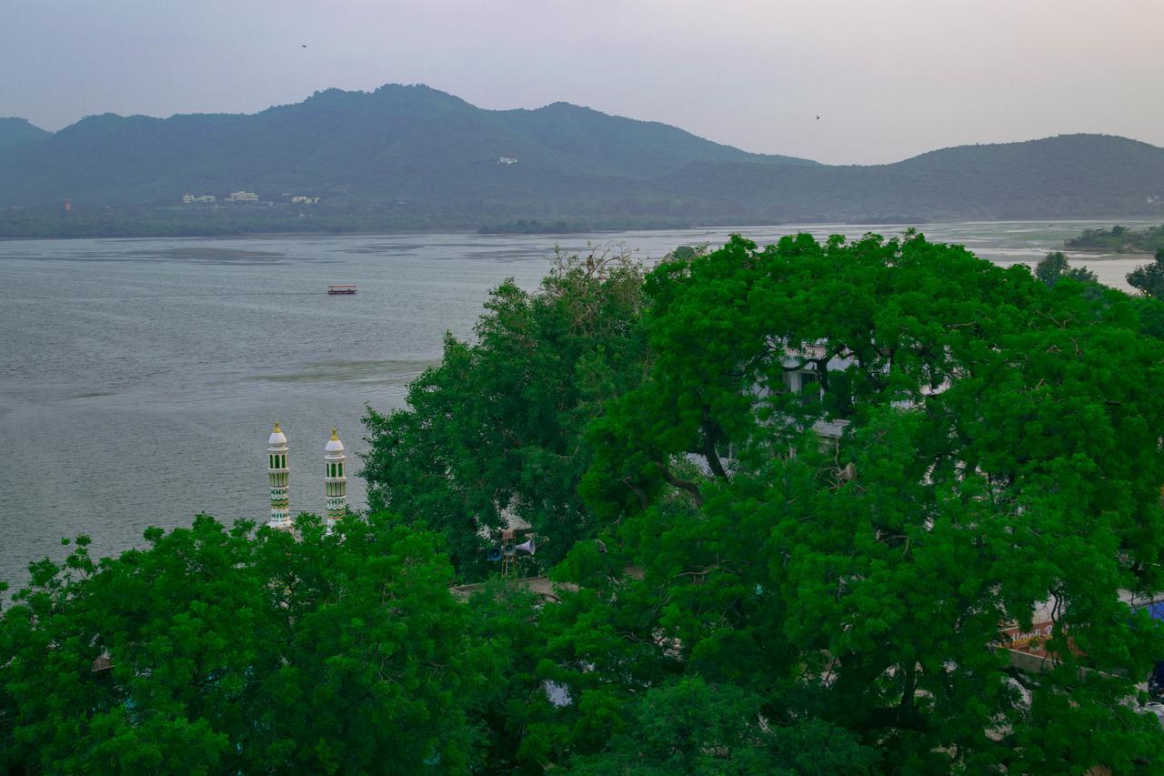 The Hostel Crawl Udaipur Exterior photo