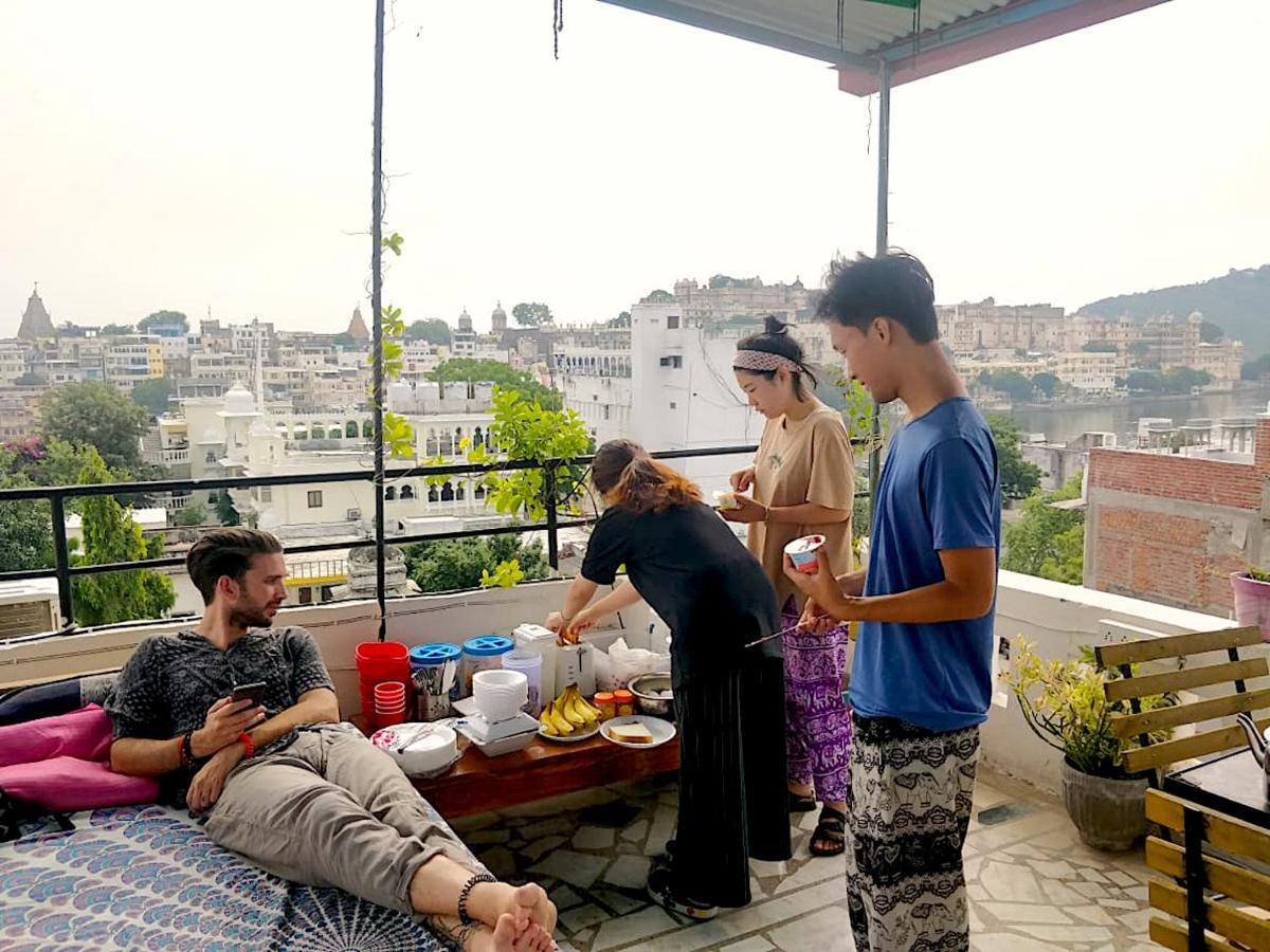 The Hostel Crawl Udaipur Exterior photo